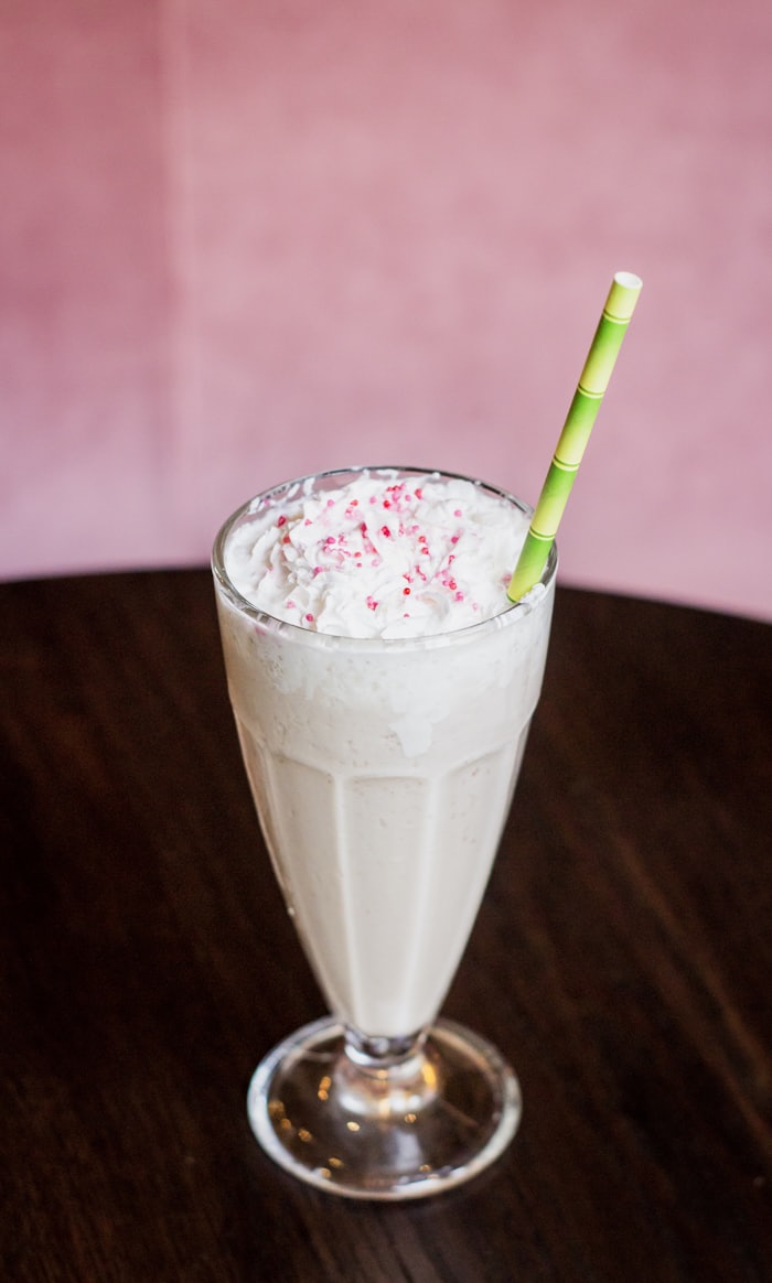 Vanilla milkshake